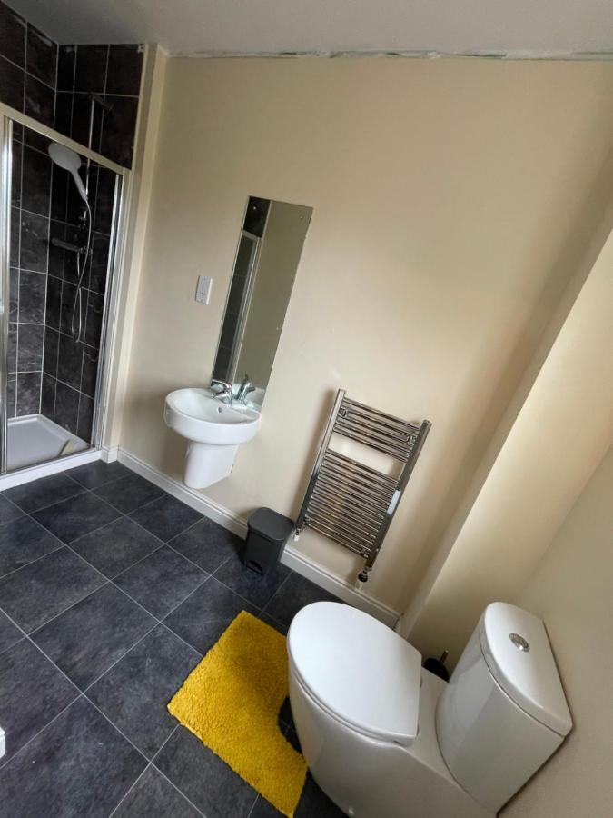 Holiday Home In Cardiff. Sleeps 6 Bagian luar foto