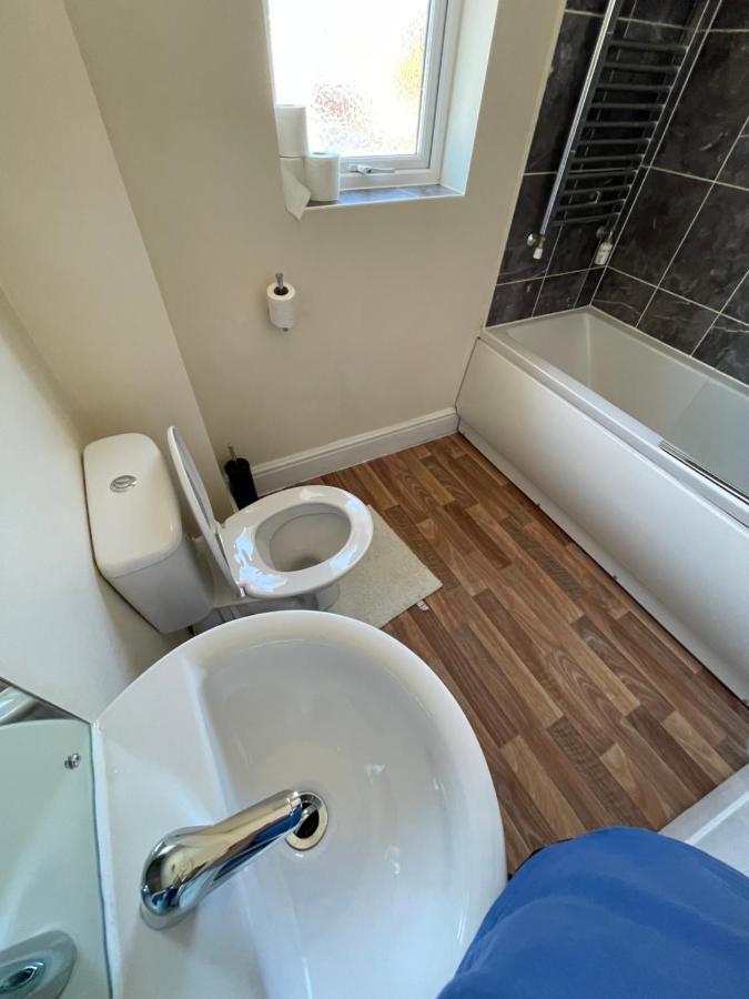 Holiday Home In Cardiff. Sleeps 6 Bagian luar foto